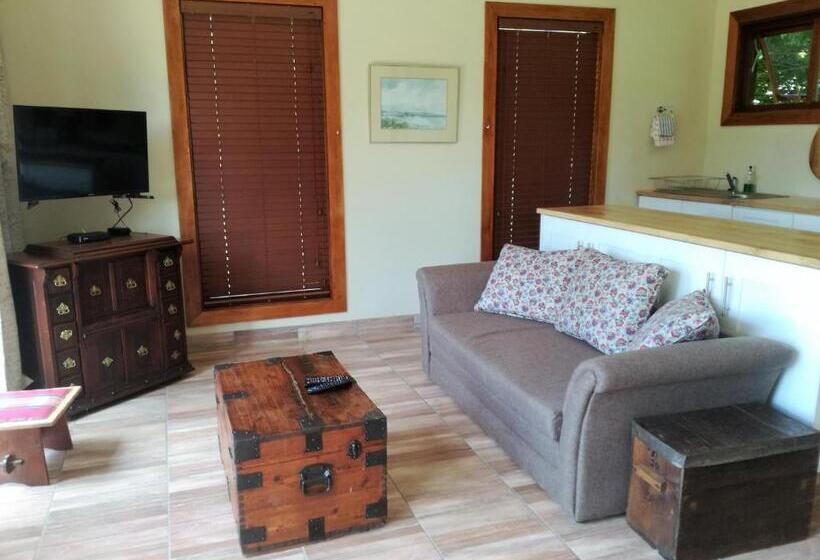 Стандартный Номер Кровать Кинг, Sani Window B&b And Self Catering