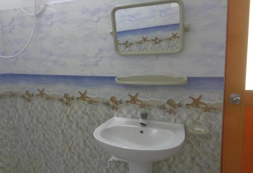 패밀리 룸 가든 전망, Udesh Guest