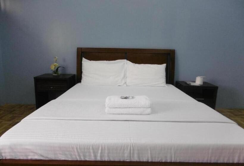 اتاق لوکس, Ralphseej Pension House