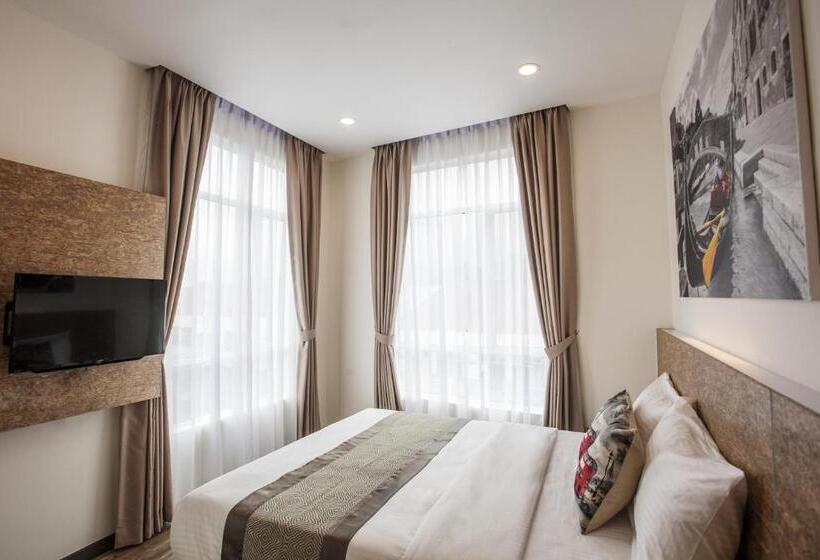 חדר סופריור, Natura