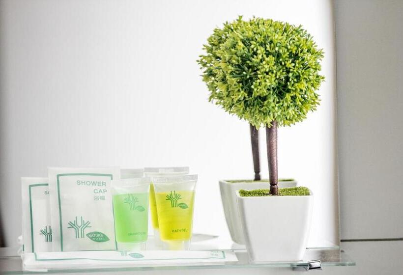 חדר סטנדרט יחיד, Natura