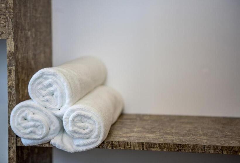 חדר סטנדרט, Natura