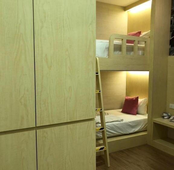 חדר דלוקס לארבעה, Natura