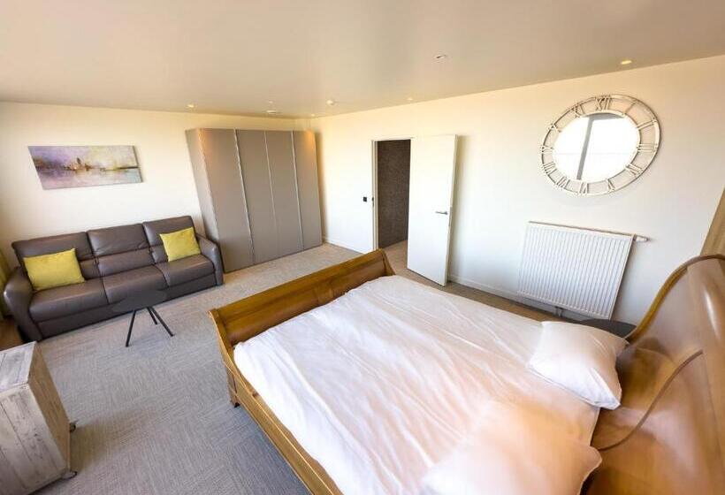 带1个卧室的带阳台的公寓, Novo Panoramic Sea View