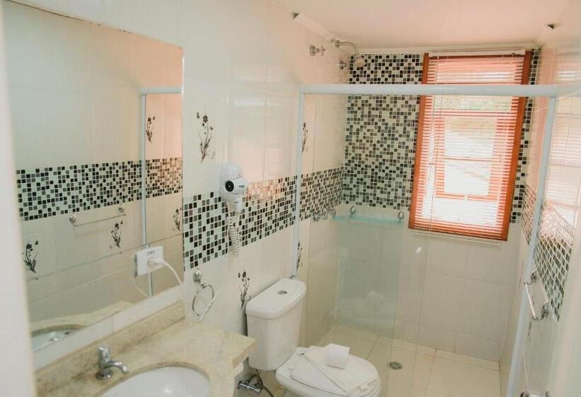 标准间, Espaço Tajj