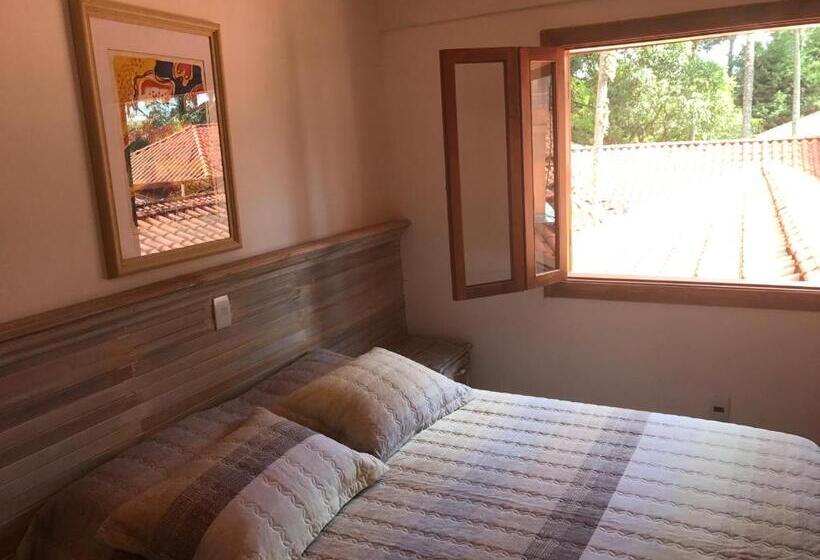 带特大床的豪华房间, Espaço Tajj