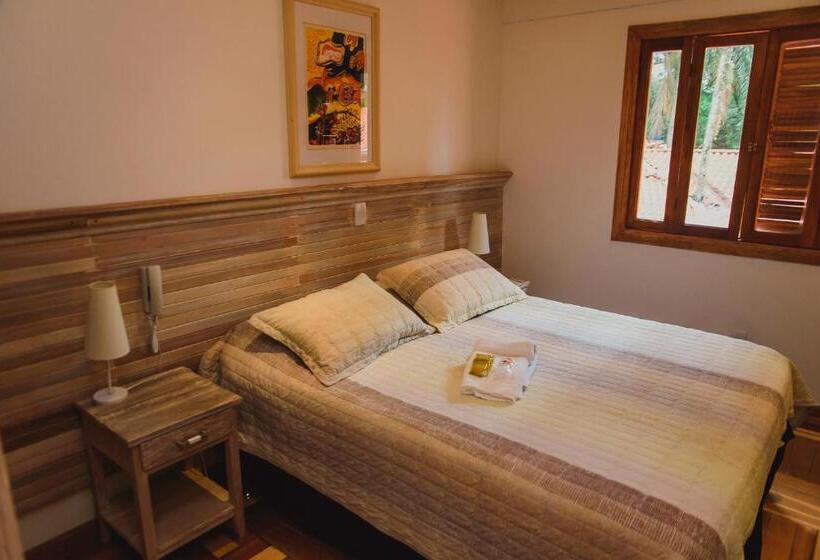 带特大床的豪华房间, Espaço Tajj