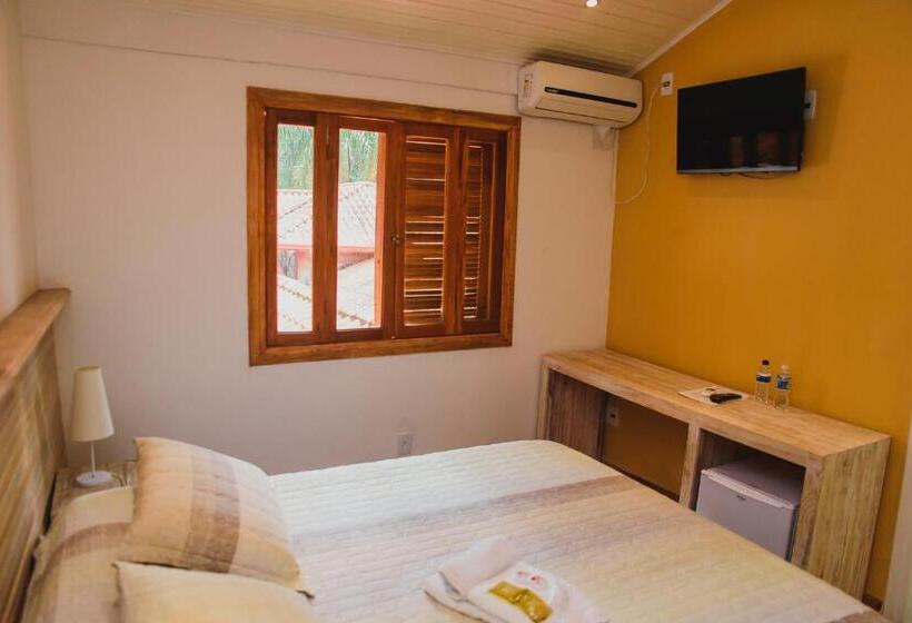 带特大床的豪华房间, Espaço Tajj