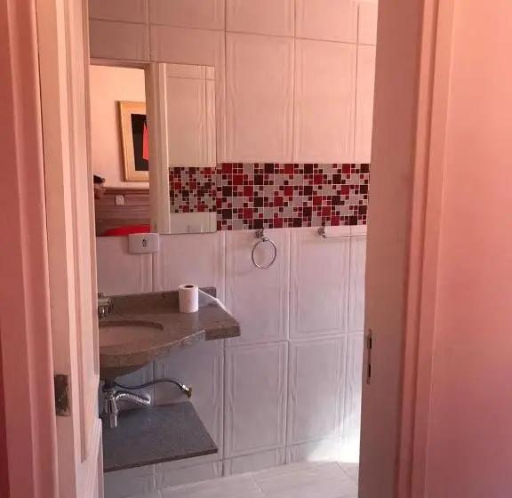 デラックスルーム, Espaço Tajj