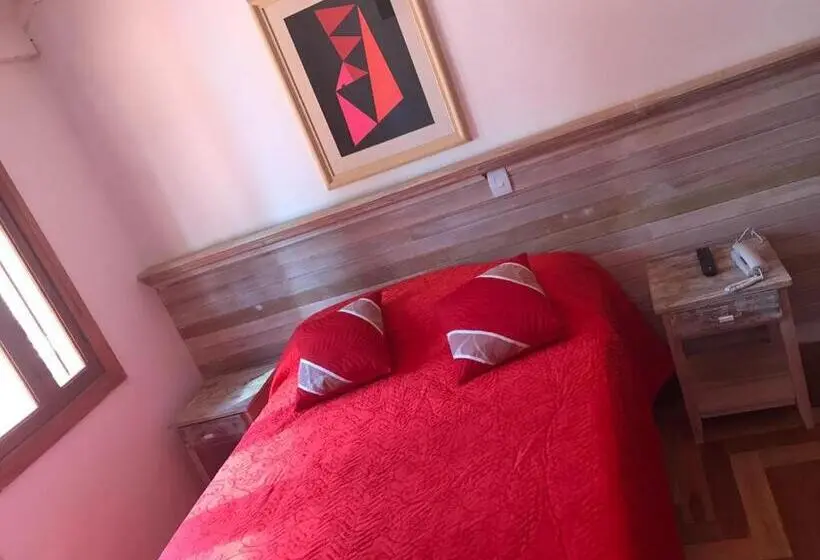 デラックスルーム, Espaço Tajj