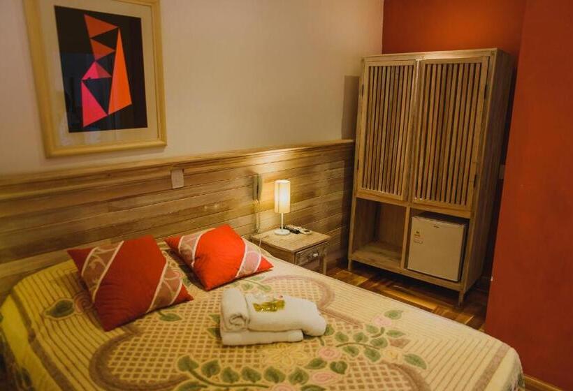 豪华房间, Espaço Tajj