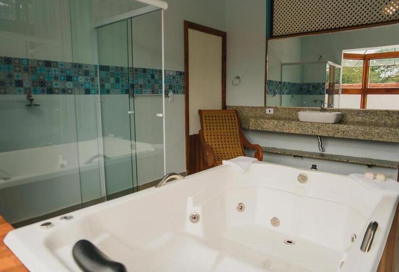 带皇后床的套间, Espaço Tajj