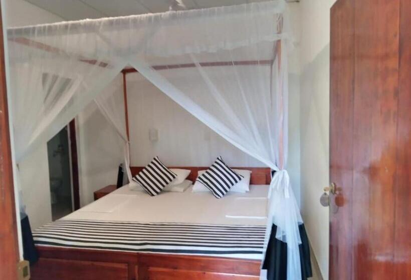 اتاق استاندارد, Sansala Guesthouse & Restaurant