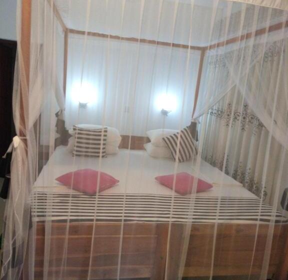 اتاق لوکس, Sansala Guesthouse & Restaurant