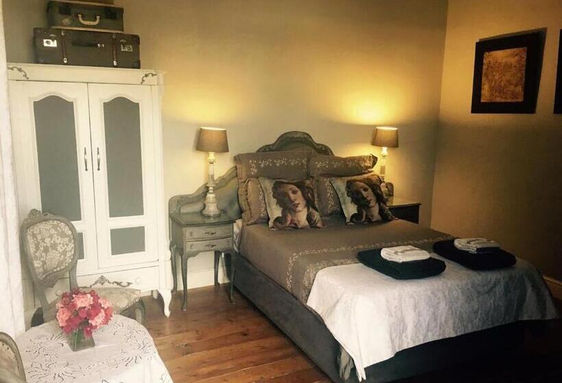 ガーデンビュースタンダードルーム, Villa Contessa