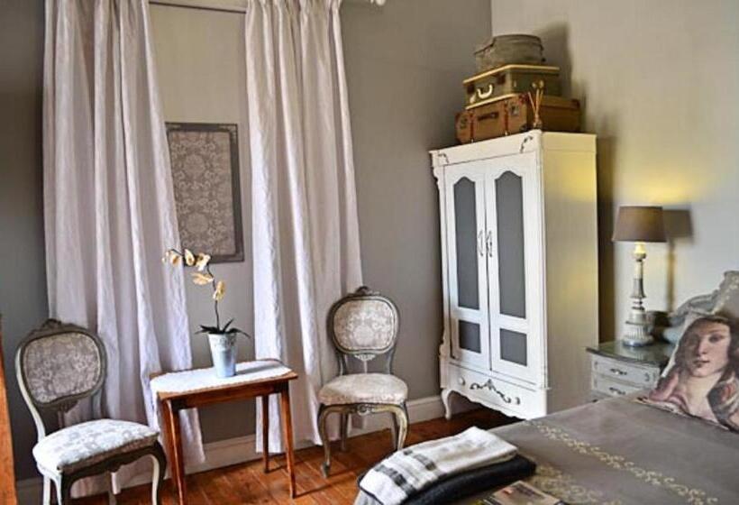 Номер Стандарт Вид на Сад, Villa Contessa