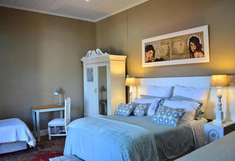 スーペリアトリプルルーム, Villa Contessa