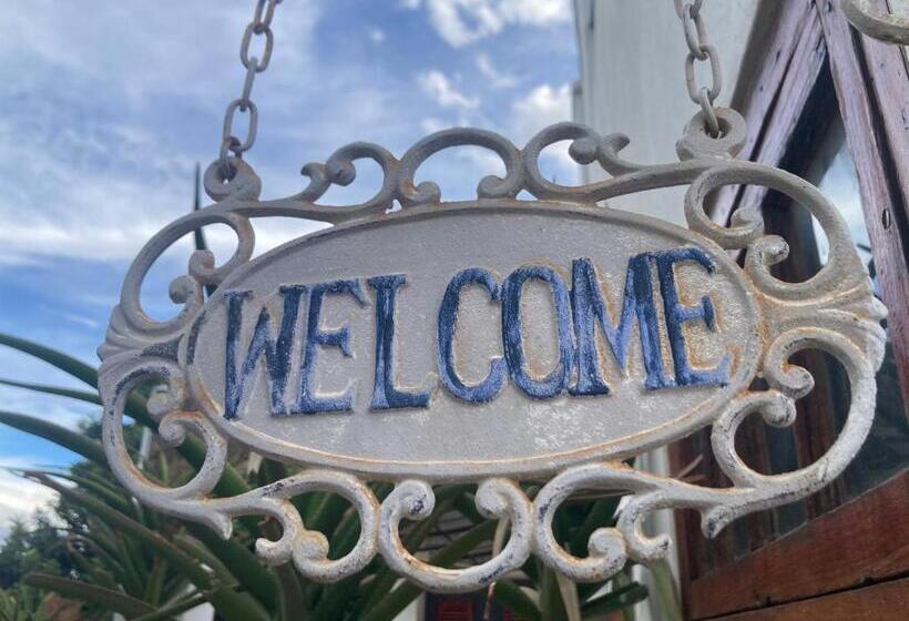 ガーデンビュースタンダードルーム, Villa Contessa