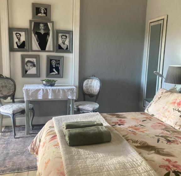 ガーデンビュースタンダードルーム, Villa Contessa