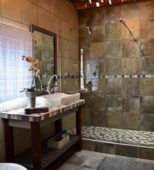 ガーデンビュースタンダードルーム, Villa Contessa