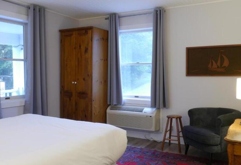 Номер Deluxe Кровать Куин, South Landing Inn