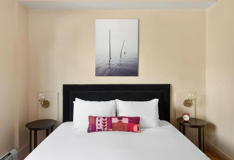 חדר סטנדרט עם מיטת קינג, The Francis