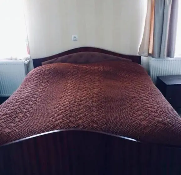 اتاق استاندارد چهار تخته, Guesthouse Raisa