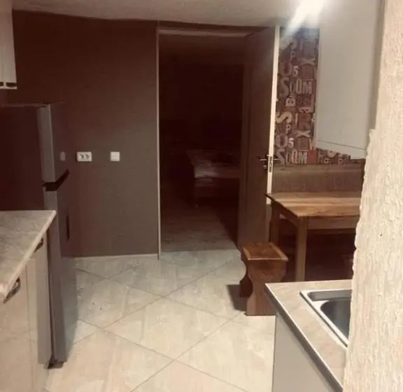 آپارتمان 2 خوابه, Guesthouse Raisa