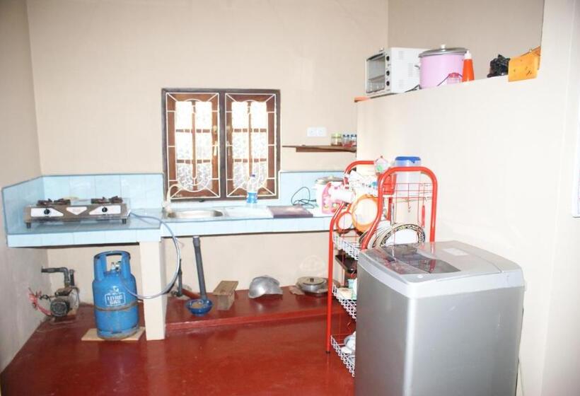 اتاق لوکس, Kalpitiya Guest House