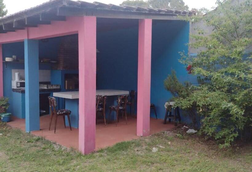 اتاق لوکس, Refugio De Mar