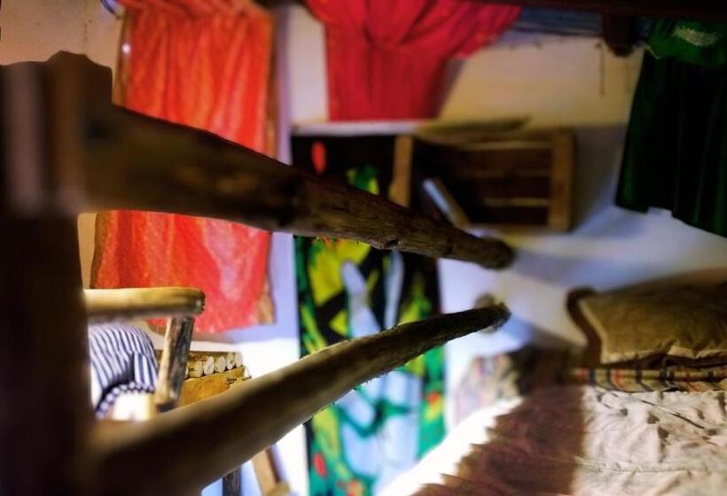 اتاق چهار تخته با دستشویی مشترک, La Poza Del Pato