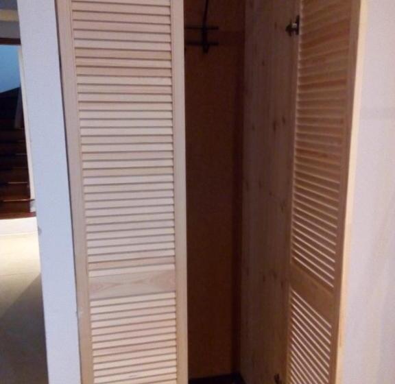 Номер Стандарт Вид на Озеро, Mala Narnia