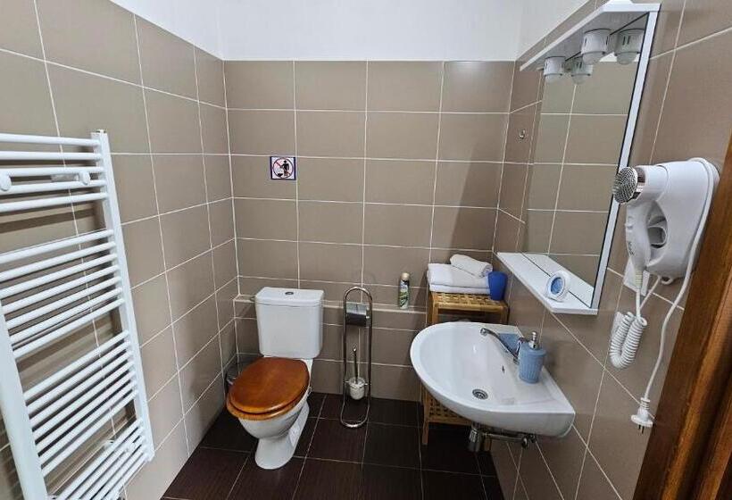 Четырехместный Номер Стандарт, Mala Narnia