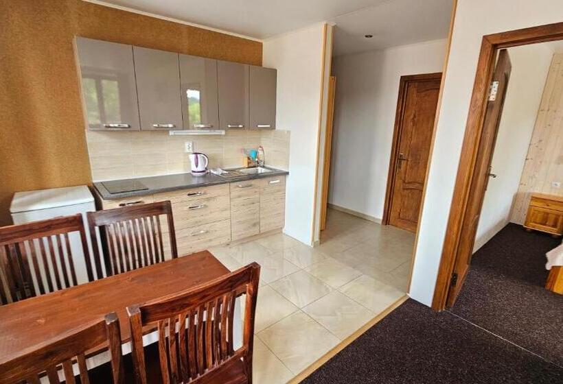 1 Bedroom Apartment Lake View, Mala Narnia