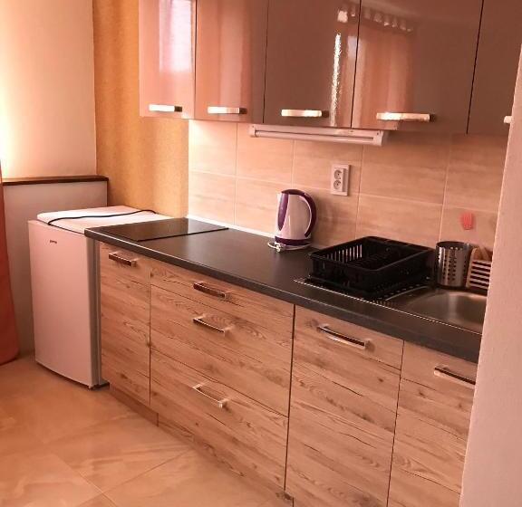 1 Bedroom Apartment Lake View, Mala Narnia