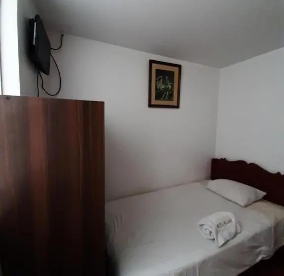 Standard Yhden Hengen Huone, Hostal Don Cristobal