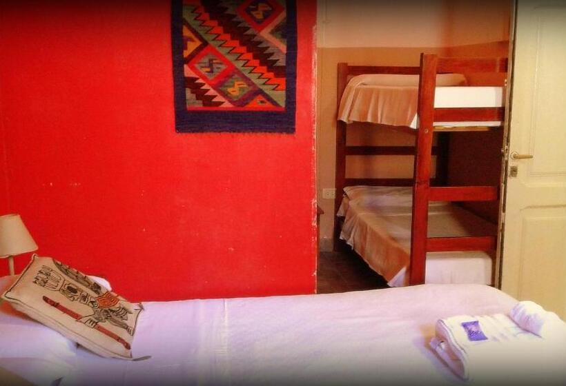 اتاق استاندارد چهار تخته, Hostal Yatasto