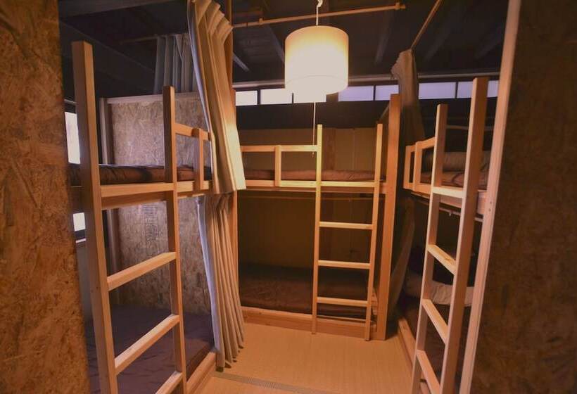 Cama em Quarto Partilhado, Hostel&bar Camosiba