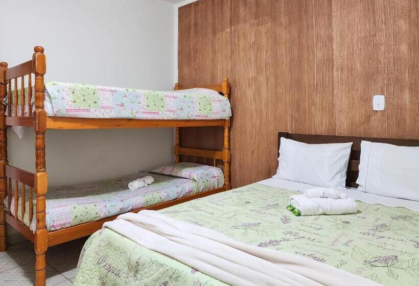 اتاق استاندارد سه نفره, Pousada Araucária Village