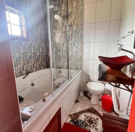 سوئیت با وان آب گرم, Pousada Araucária Village