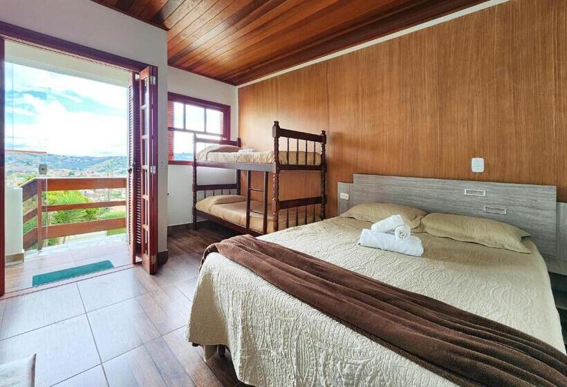 اتاق سوپریور چهار تخته, Pousada Araucária Village