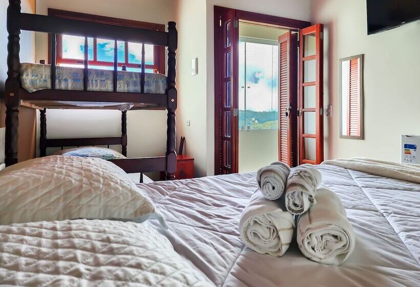 اتاق سوپریور چهار تخته, Pousada Araucária Village