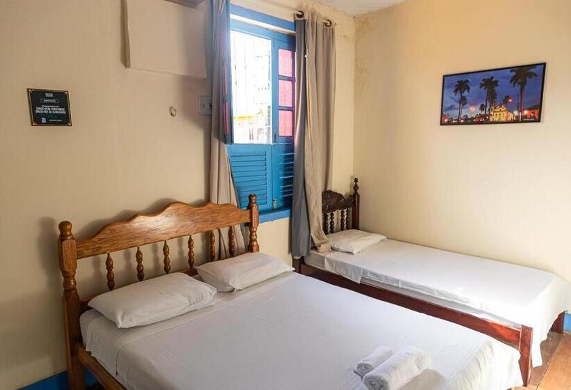 חדר סטנדרט לשלושה, Pousada Aruans Casarão