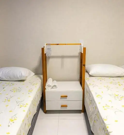 スタンダード４人部屋, Pousada Aruans Casarão