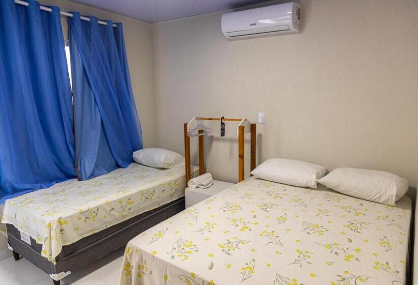 غرفة قياسية رباعية, Pousada Aruans Casarão