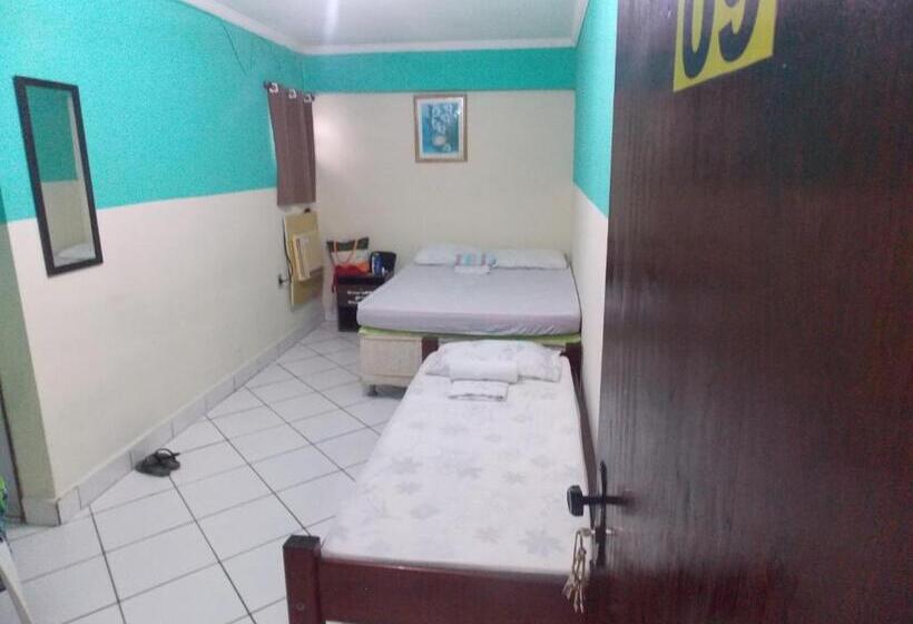 חדר בסיסי לשלושה, Pousada Bom Jesus