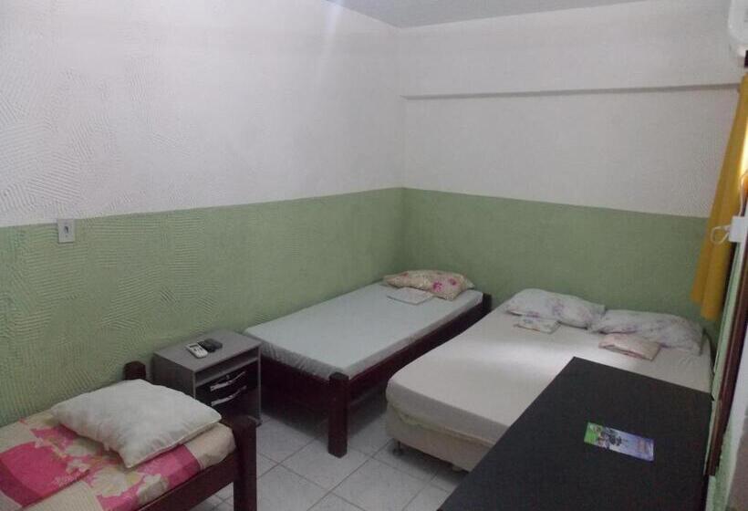 חדר סטנדרט לארבעה, Pousada Bom Jesus