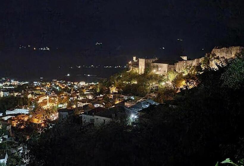 Standard room with outdoor bath, Stone Rooms 1850