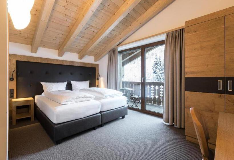 اتاق پرمیوم, Das Glemm