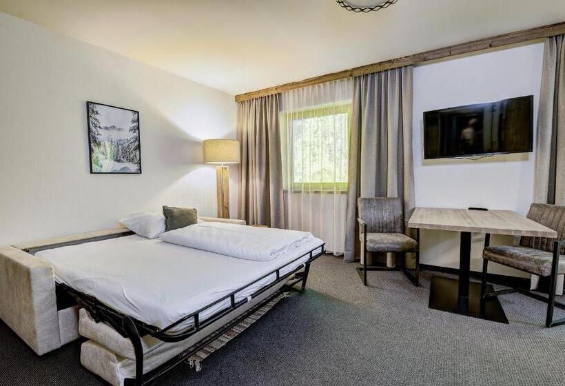 سوئیت جونیور با آشپزخانه, Das Glemm